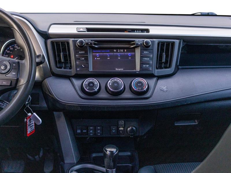 toyota RAV4 2017 - 10
