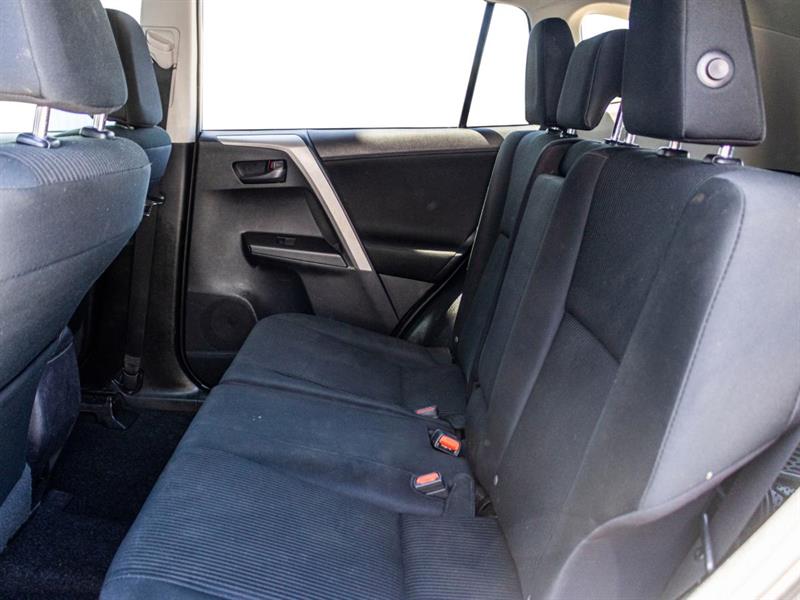 toyota RAV4 2017 - 11