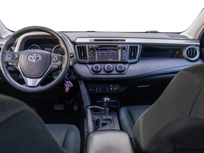 toyota RAV4 2017 - 24
