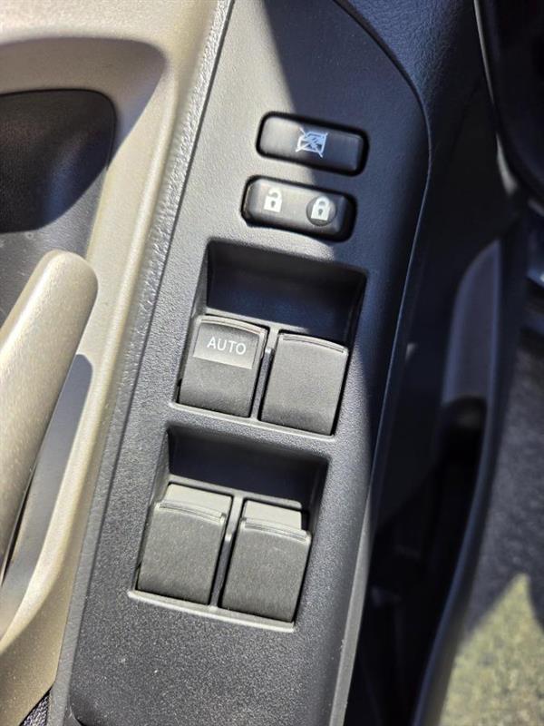 toyota Matrix 2011 - 18