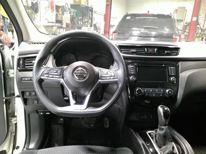 nissan Qashqai 2021 - 13