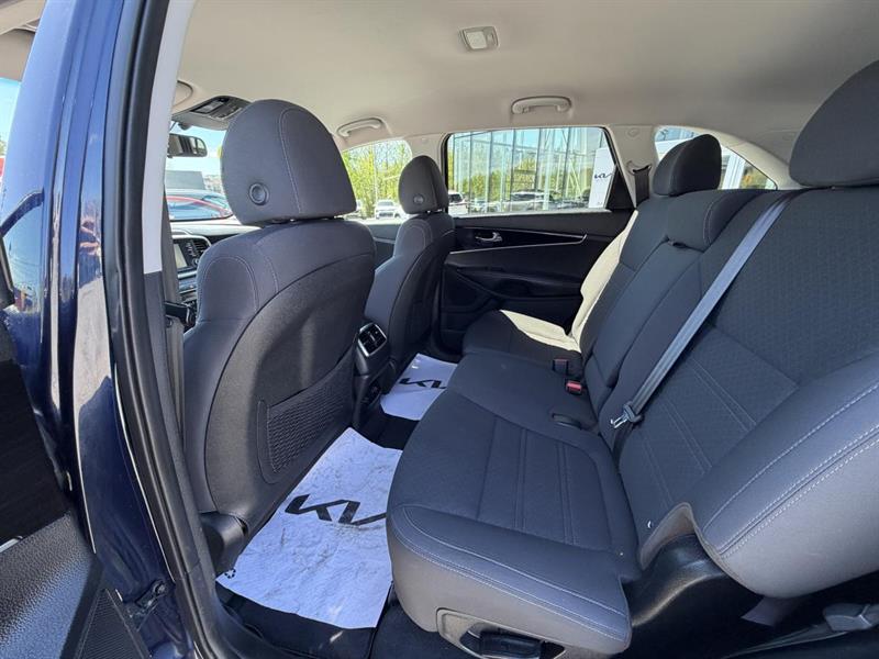kia Sorento 2020 - 24