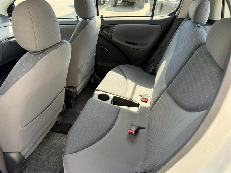 toyota Echo 2004 - 14