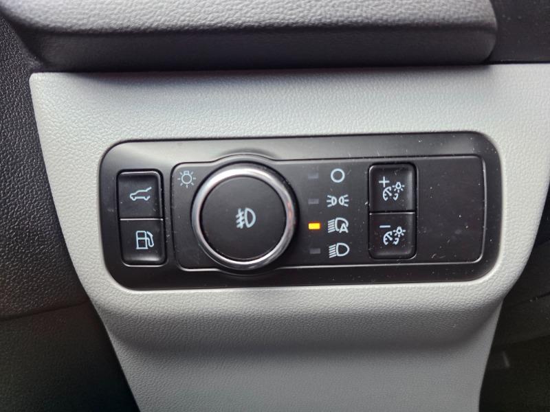 ford Escape Plug-In Hybrid 2025 - 32