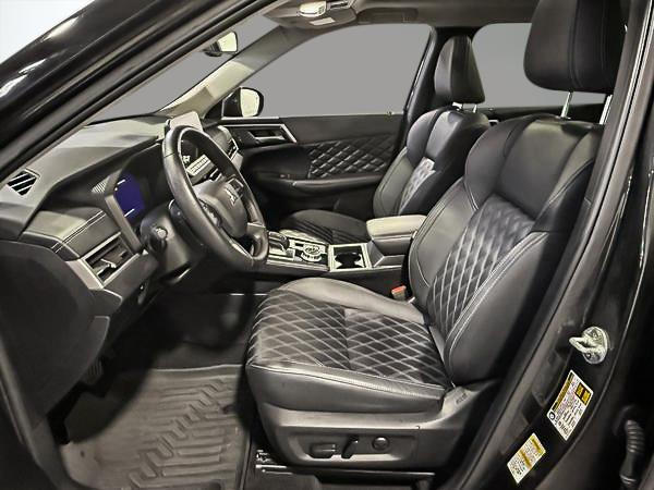 mitsubishi Outlander 2023 - 14