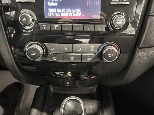 nissan Rogue 2017 - 23