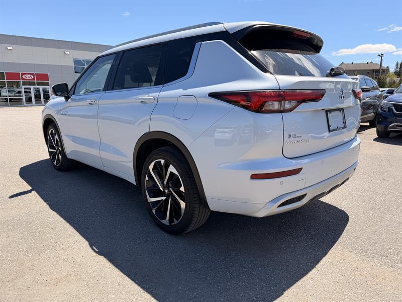 mitsubishi Outlander rechargeable 2023 - 5