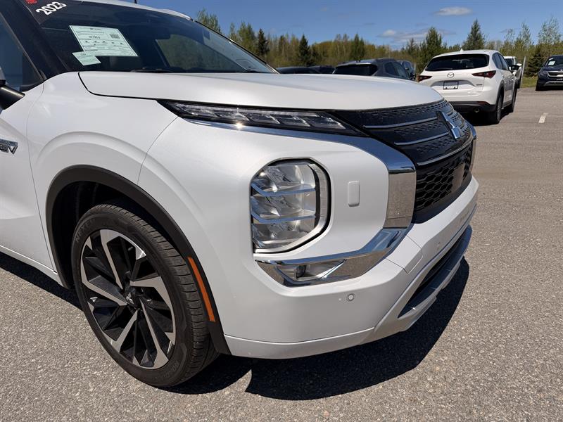 mitsubishi Outlander rechargeable 2023 - 9