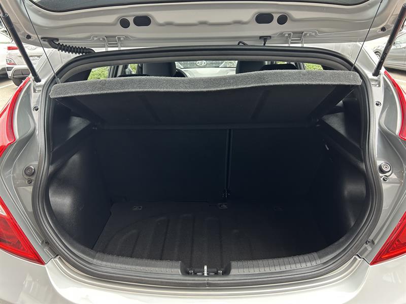 hyundai Accent 2015 - 23