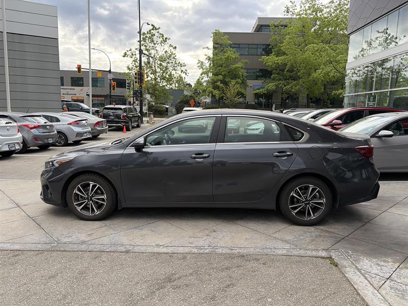 kia Forte 2023 - 2