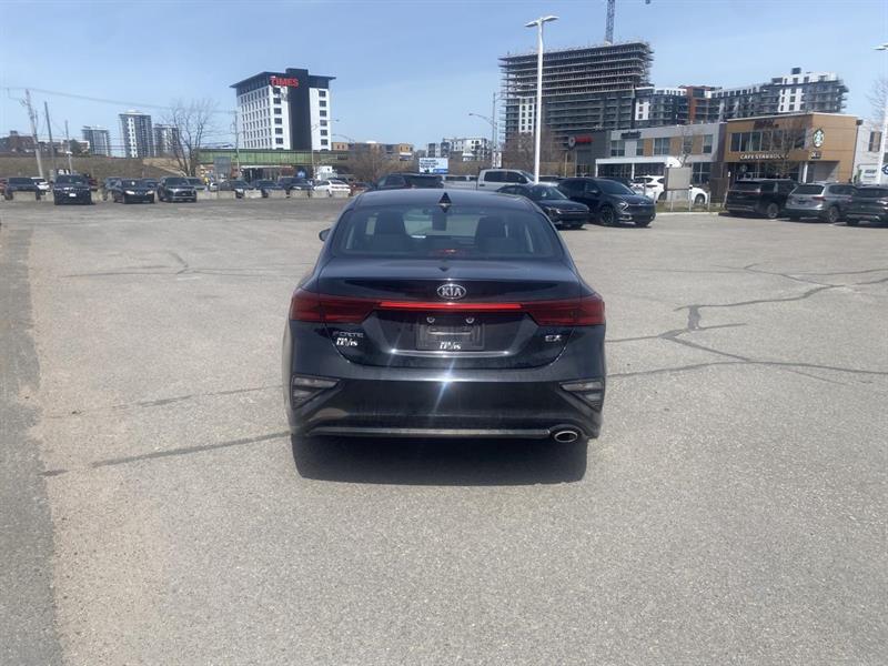 kia Forte 2021 - 3