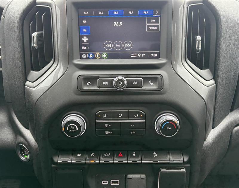 chevrolet Silverado 1500 2024 - 14