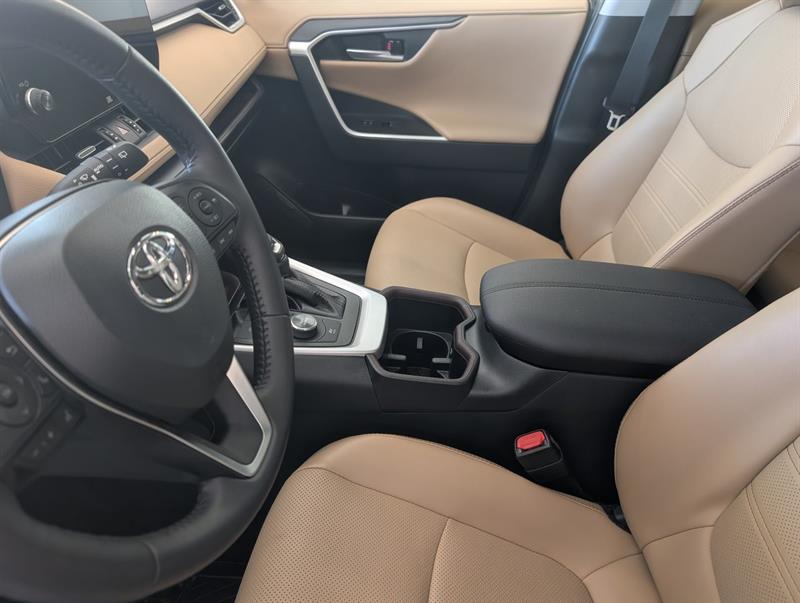 toyota RAV4 Hybrid 2025 - 12