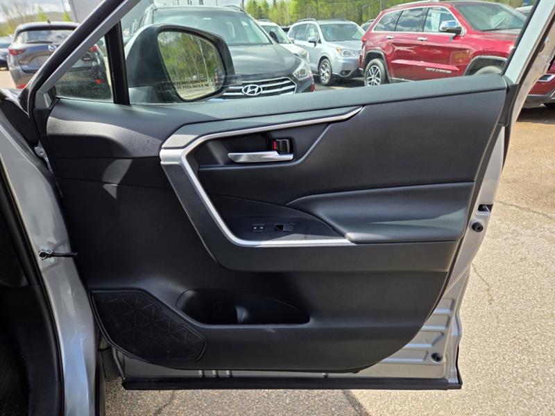 toyota RAV4 2021 - 21