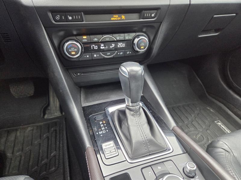 mazda Mazda3 Sport 2018 - 16