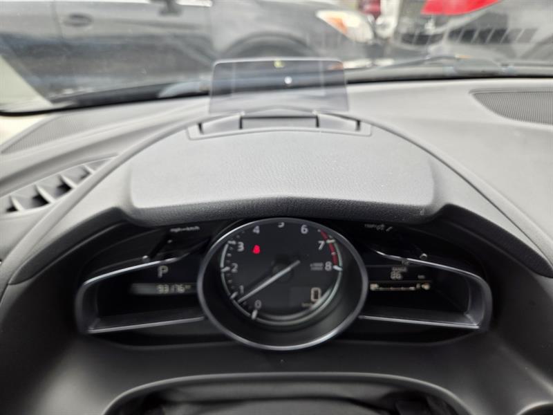 mazda Mazda3 Sport 2018 - 32