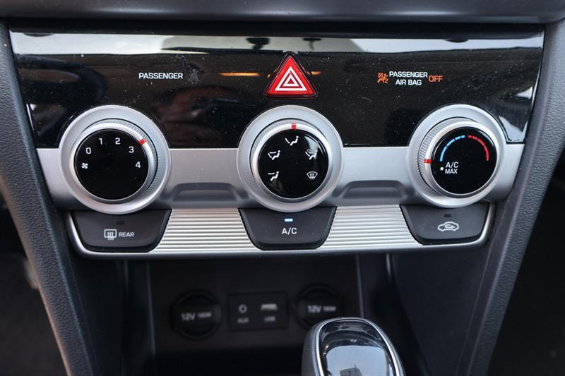 hyundai Elantra 2020 - 16