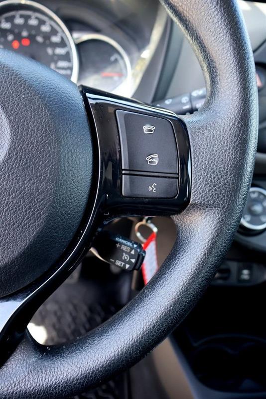 toyota Yaris Hatchback 2018 - 12