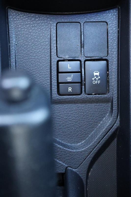toyota Yaris Hatchback 2018 - 18
