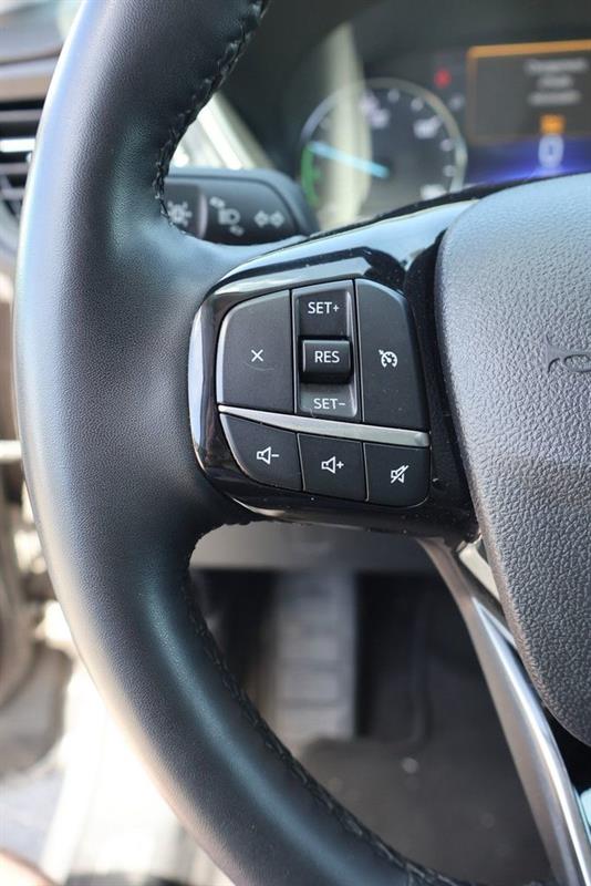 ford Escape 2022 - 11