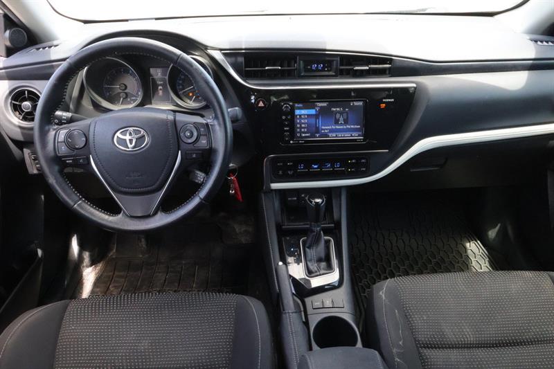 toyota Corolla iM 2018 - 9