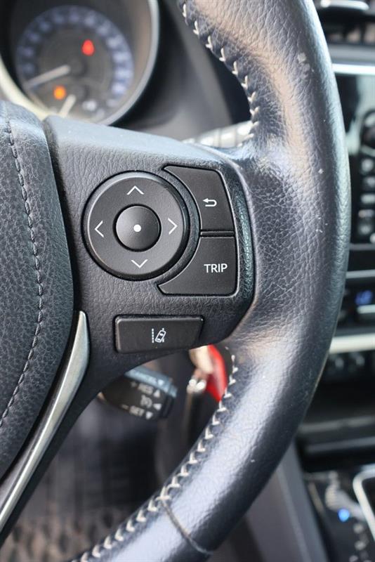 toyota Corolla iM 2018 - 12