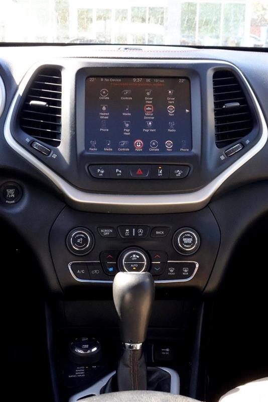 jeep Cherokee 2016 - 19