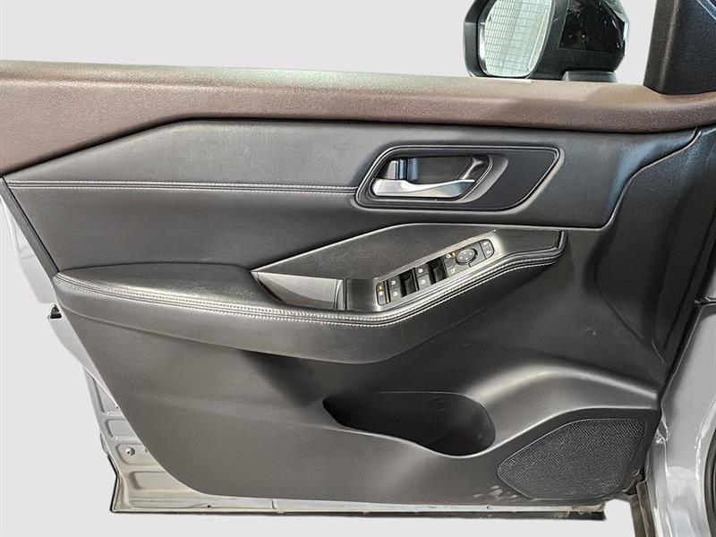 nissan Rogue 2023 - 14