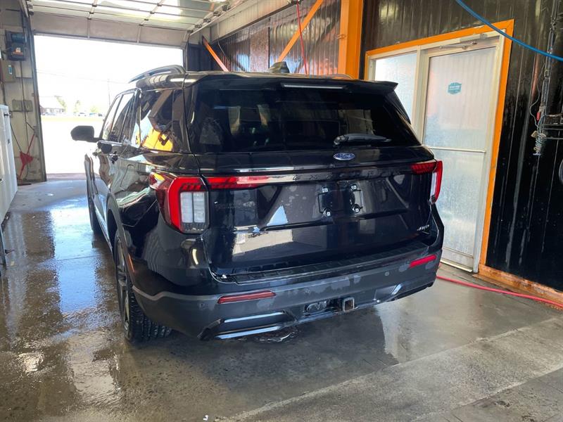 ford Explorer 2025 - 8