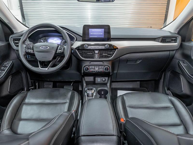ford Escape 2022 - 11