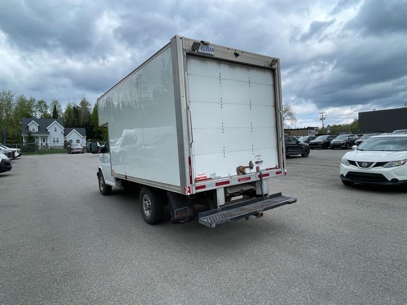 gmc Savana Commercial Cutaway 2021 - 5