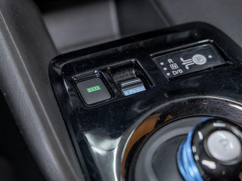 nissan LEAF 2018 - 23