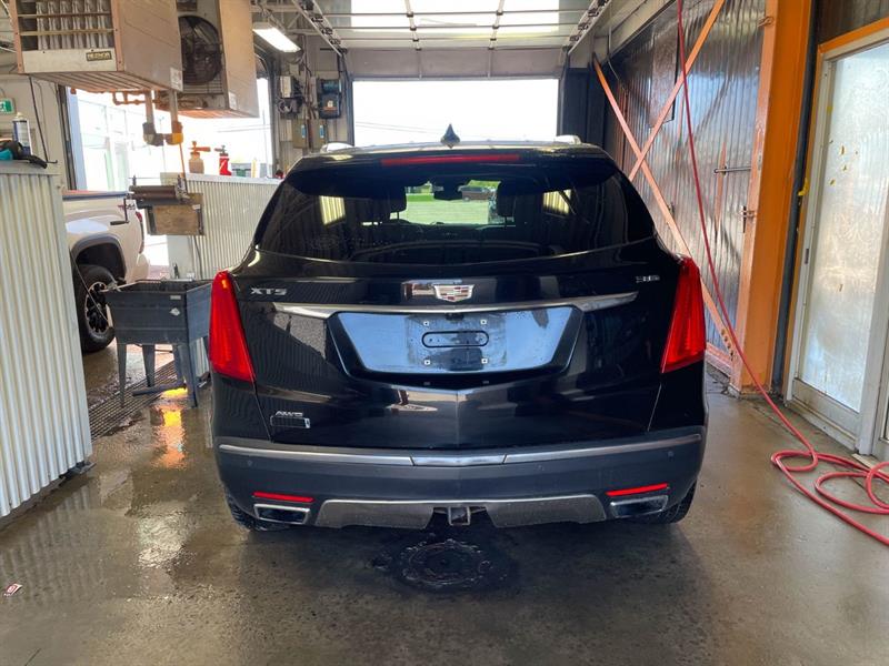 cadillac XT5 2017 - 9