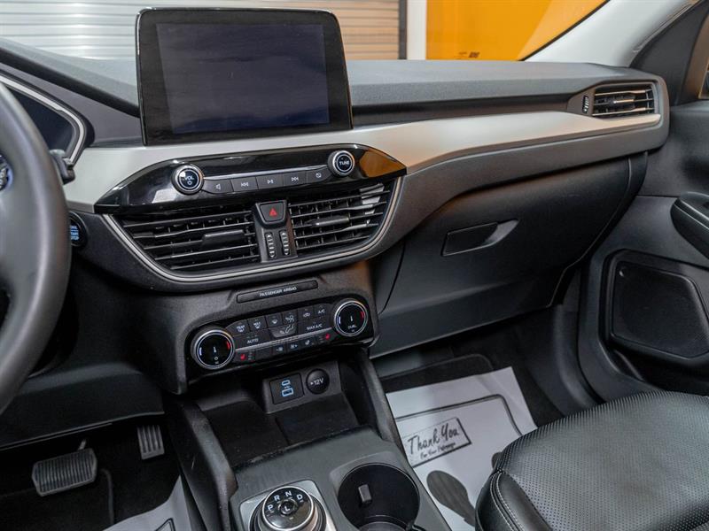 ford Escape 2022 - 20