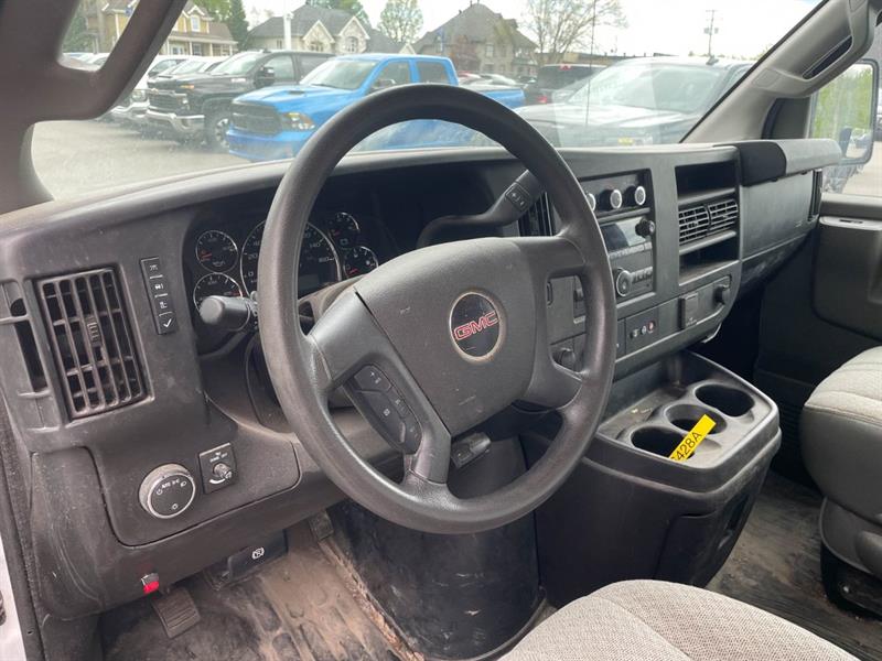gmc Savana Commercial Cutaway 2021 - 3