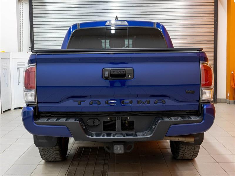 toyota Tacoma 2022 - 8