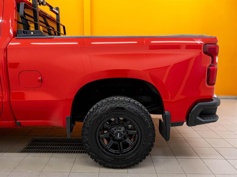 chevrolet Silverado 1500 2021 - 24