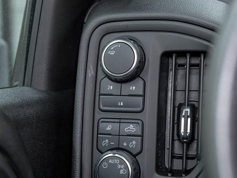 chevrolet Silverado 2500HD 2024 - 24