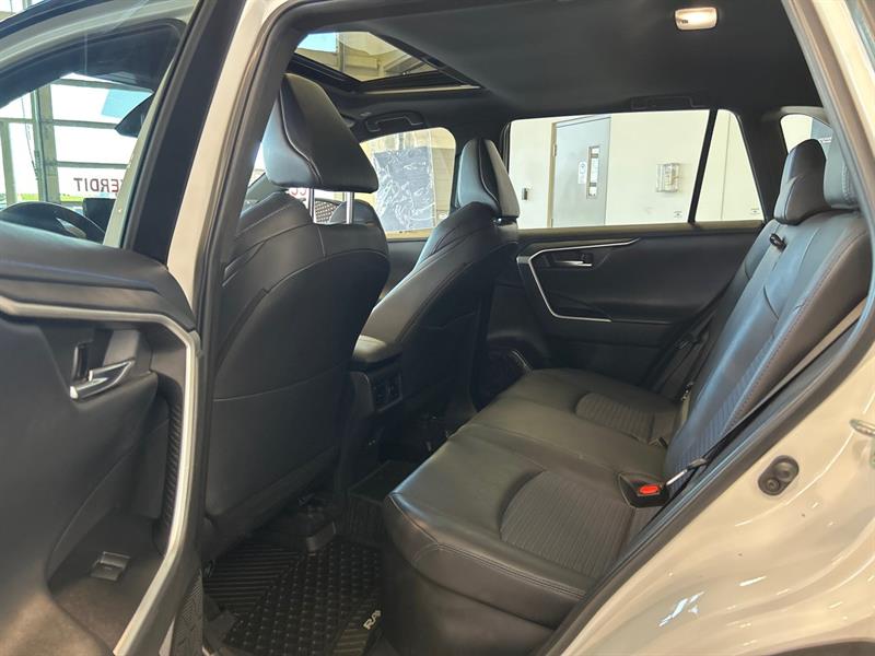 toyota RAV4 2023 - 9
