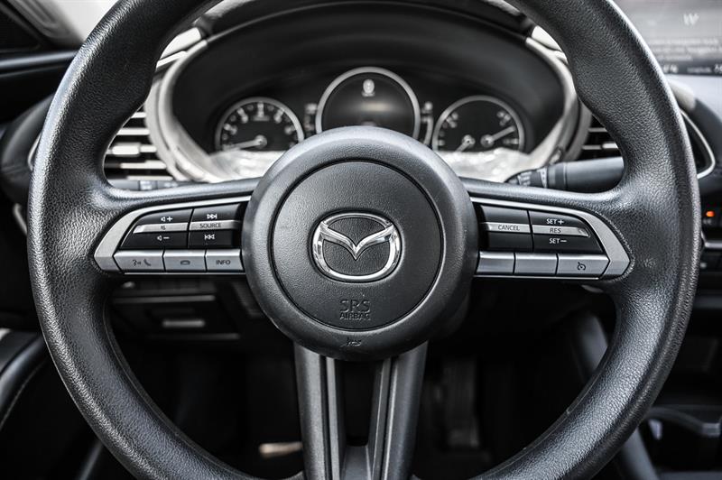 mazda Mazda3 2020 - 11