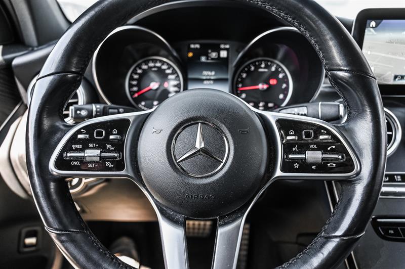 mercedes-benz GLC300 2022 - 20