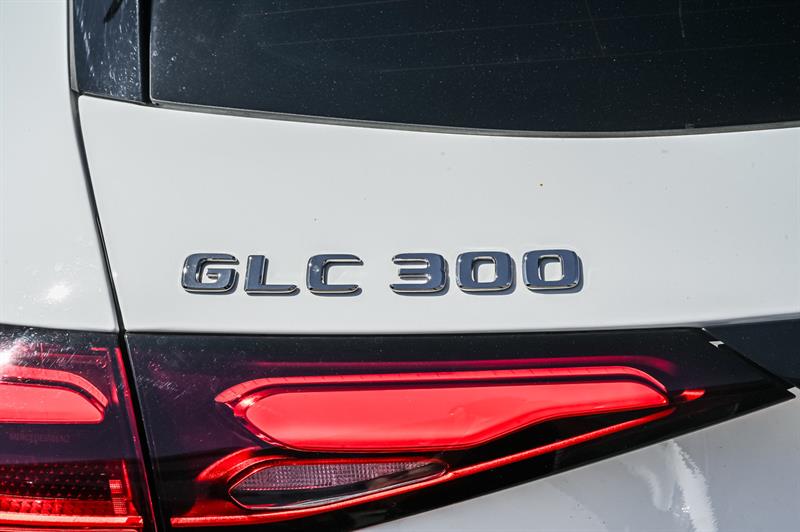 mercedes-benz GLC300 2025 - 14