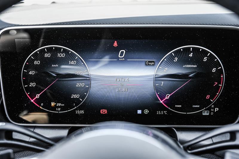 mercedes-benz GLC300 2025 - 22