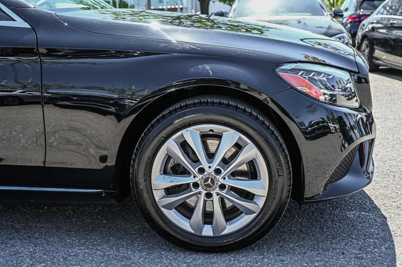 mercedes-benz C300 2020 - 12