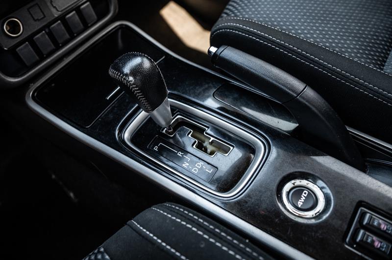mitsubishi Outlander 2018 - 25