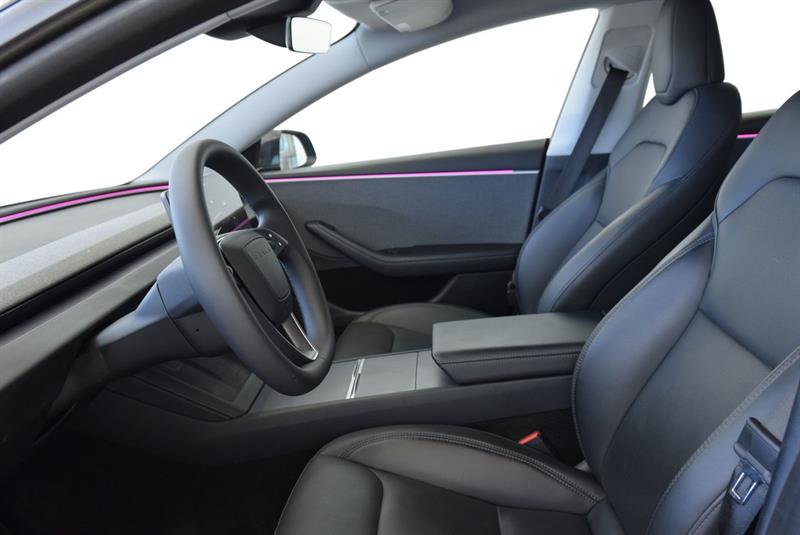 tesla Model 3 2024 - 15