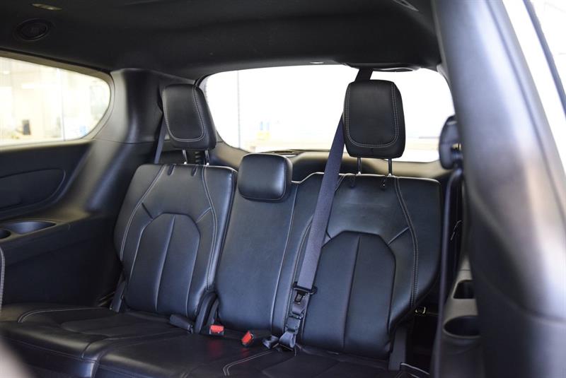 chrysler Pacifica 2025 - 18