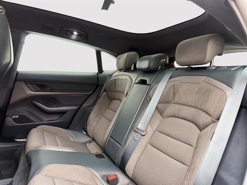 porsche Taycan 2024 - 27