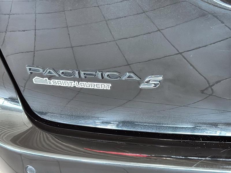 chrysler Pacifica Hybrid 2023 - 8