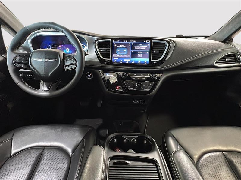 chrysler Pacifica Hybrid 2023 - 19